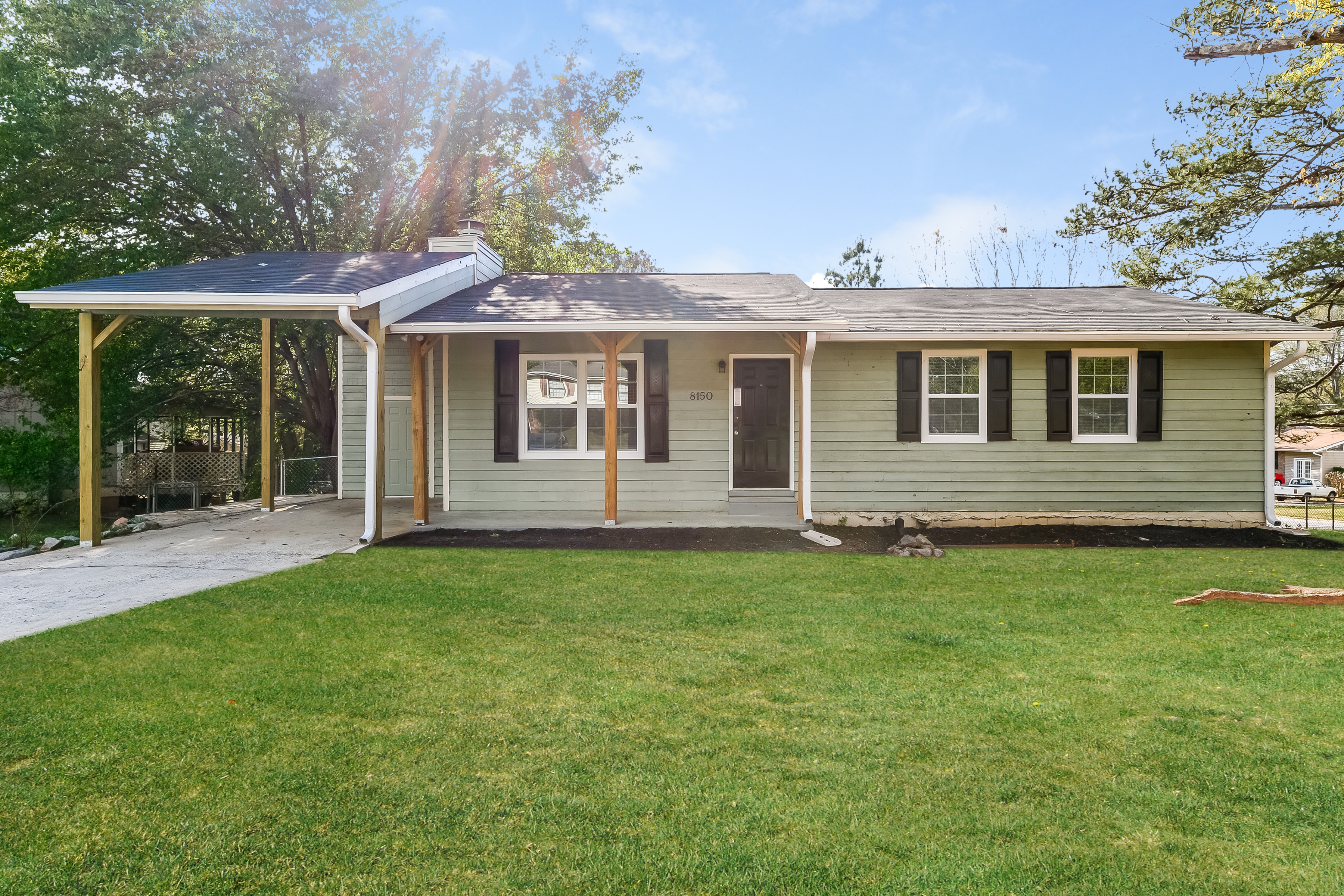 8150 Flamingo Dr Jonesboro, GA 30238